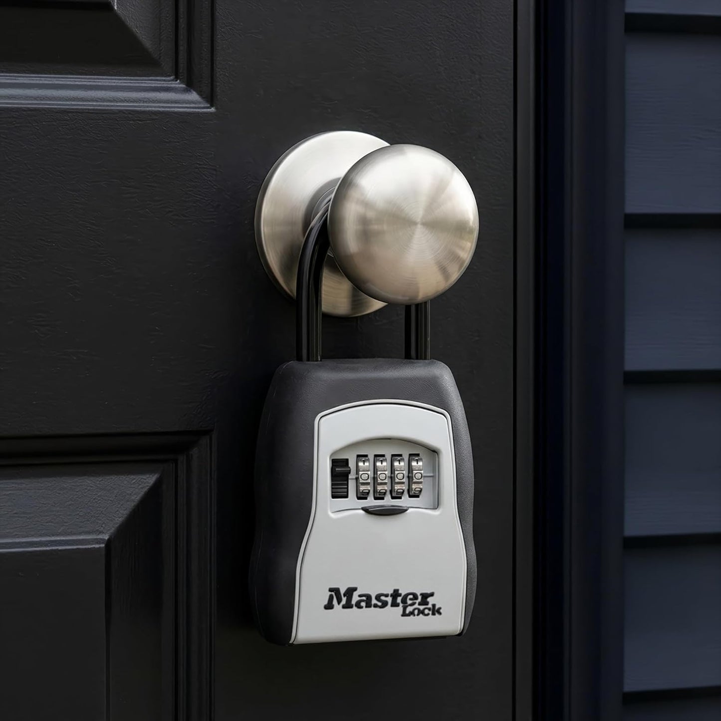 Master Lock Key Lock Box for House Keys – Outdoor Portable Combination Lockbox with Resettable 4 Digit Code, Weather Resistant Durable Metal Body, Holds 5 Keys, 5400D Black